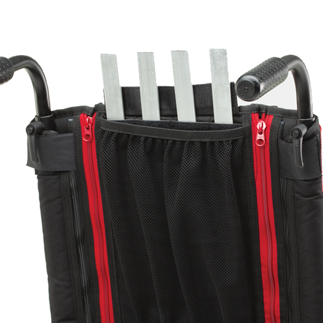 Inbyggda aluminiumstag i CLIP-vagnens rygg och säte, formbara för anpassat stöd.