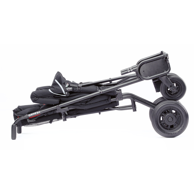 Hopfälld CLIP-vagn som visar hur kompakt den blir vid transport.