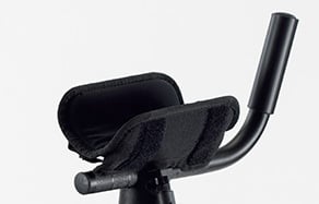 Armstöd som ger stöd och komfort under gångträning.